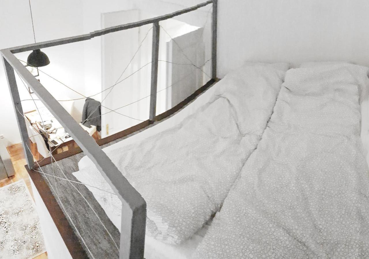 Luxury New Apartment With Gallery At Dob Street Nearby Gozsdu Court Budapest Exteriör bild